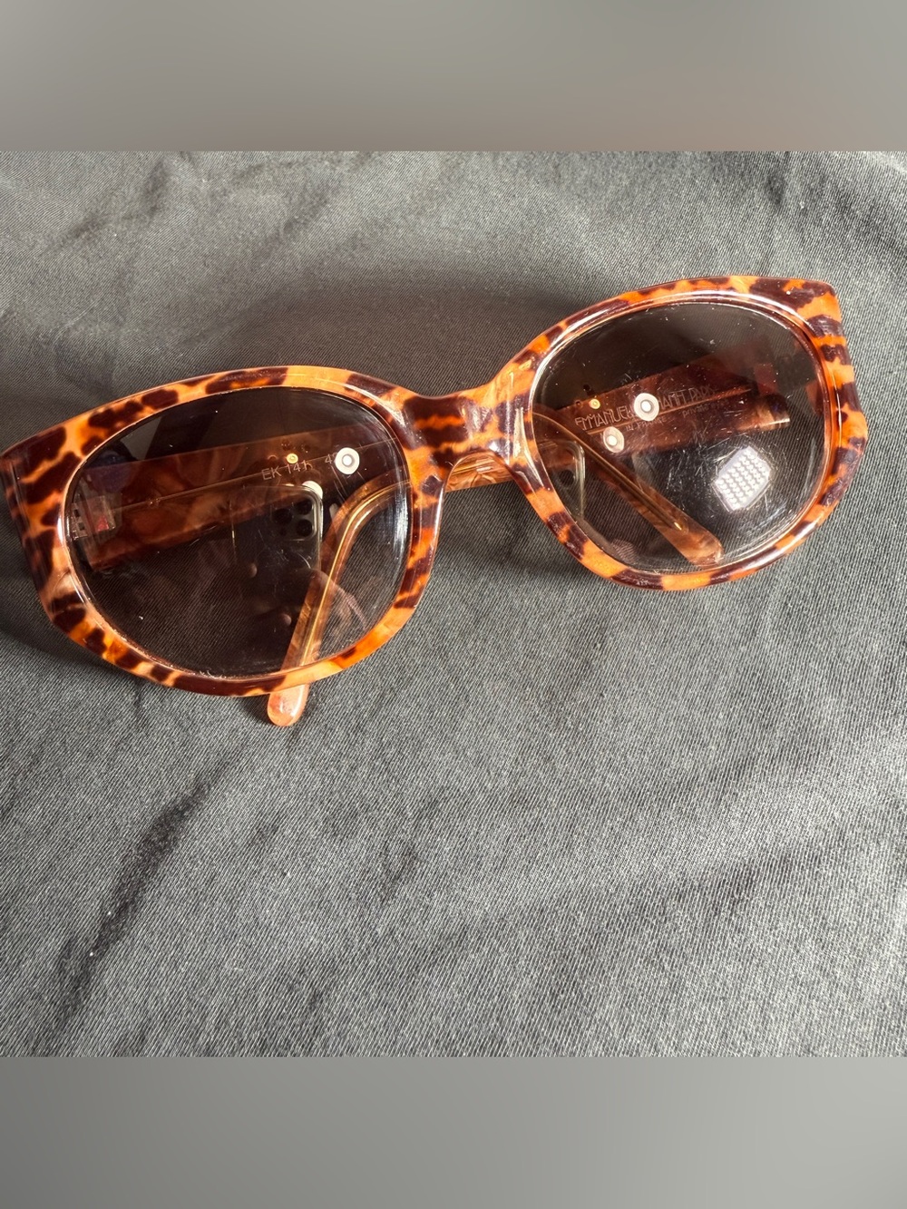 Vintage Emmanuel Khanh Paris EK141 423 Tortoise Sunglasses France Small Fit
